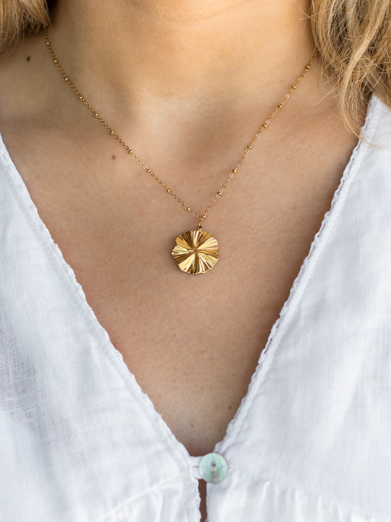 Silia parelbloem ketting - Solvej